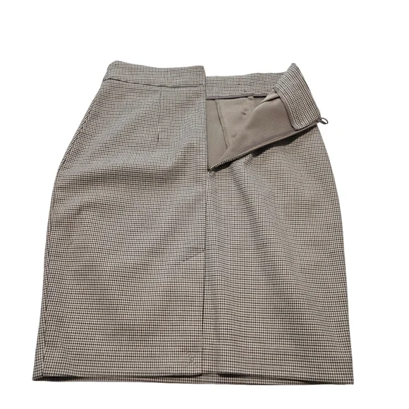 H&M Gray Knee-Length Pencil Skirt Work (New) - Picture 8 of 14